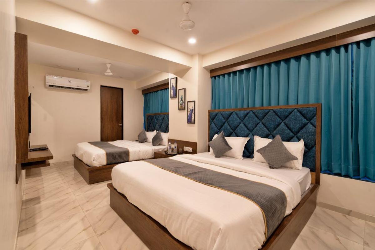 Hotel Royal 24 Ahmedabad Luaran gambar