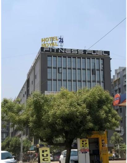 Hotel Royal 24 Ahmedabad Luaran gambar